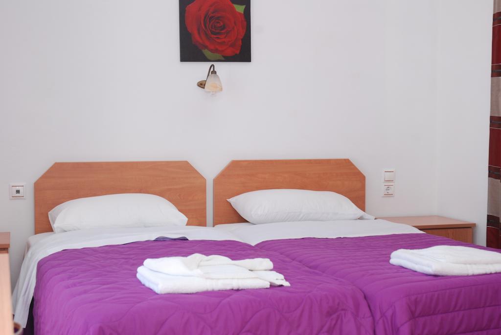 Pension Katerina Studios Tourlos Phòng bức ảnh